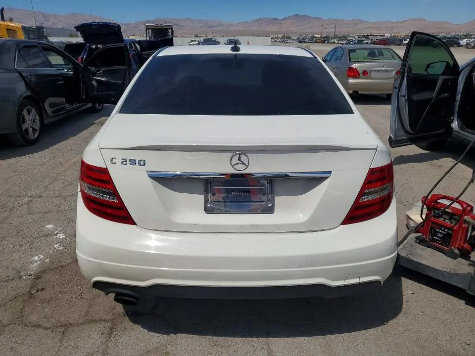 2014 MERCEDES-BENZ C 250  