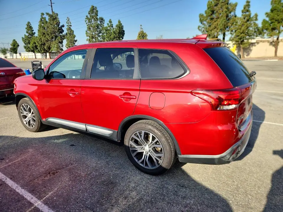 2017 MITSUBISHI OUTLANDER ES  