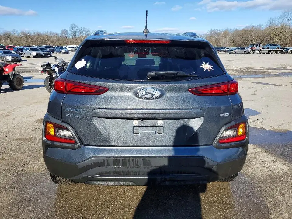 2021 HYUNDAI KONA SEL  