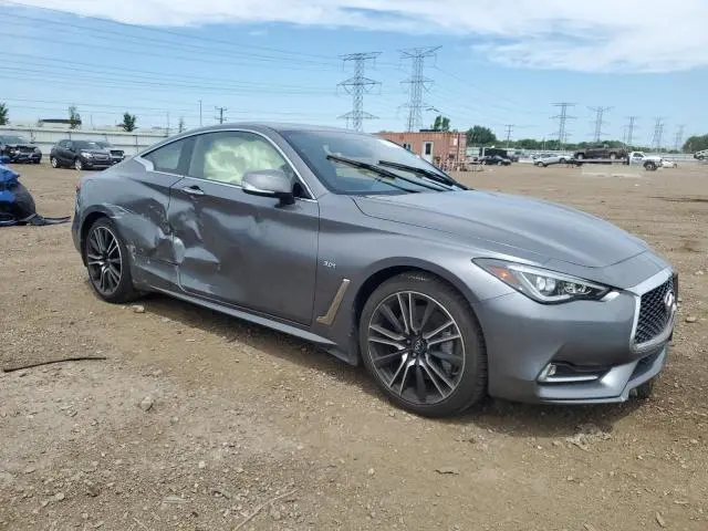 2018 INFINITI Q60 LUXE 300  