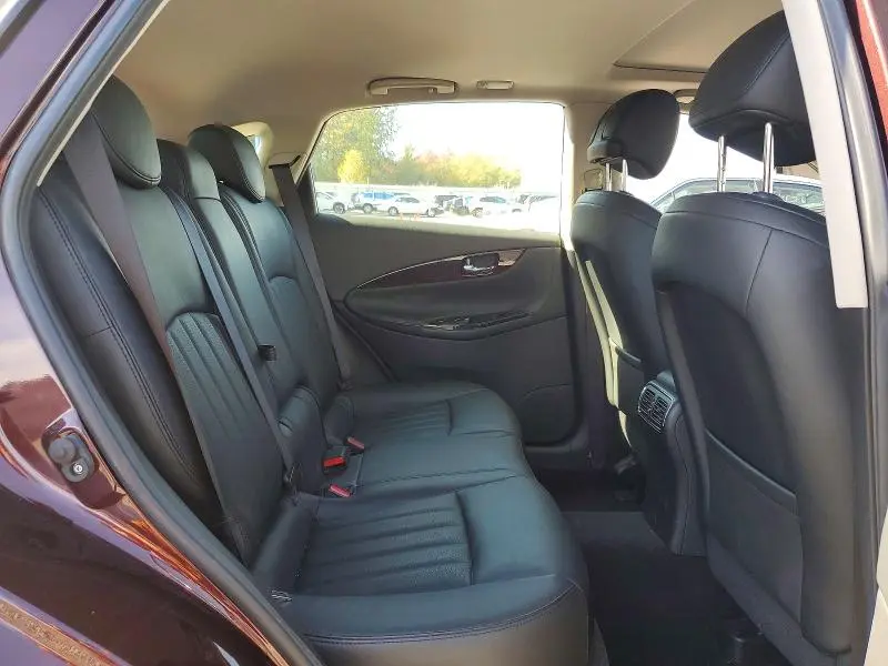 2016 INFINITI QX50 BASE  