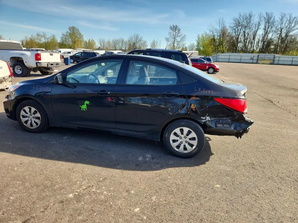 2017 HYUNDAI ACCENT SE  