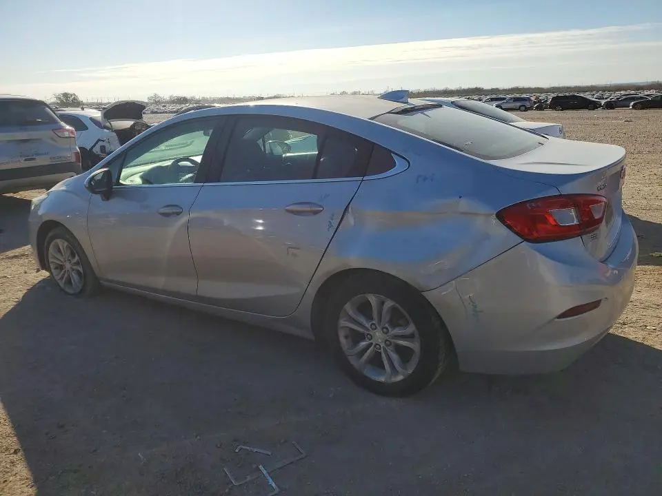 2019 CHEVROLET CRUZE LT  