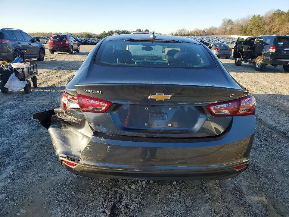 2021 CHEVROLET MALIBU LT  