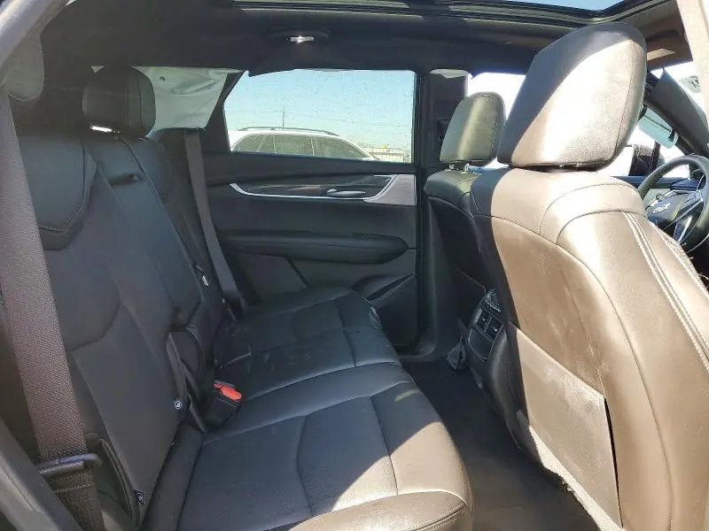 2025 CADILLAC XT5 SPORT  