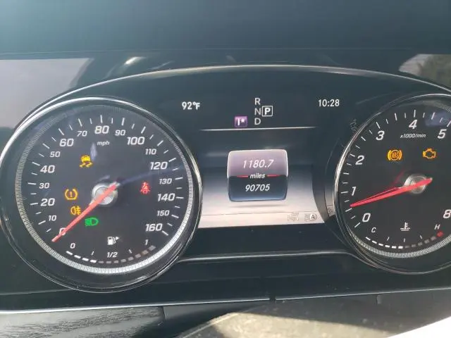 2017 MERCEDES-BENZ E 300 4MATIC  