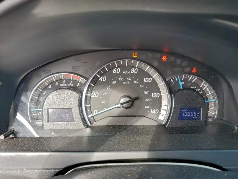 2012 TOYOTA CAMRY BASE  