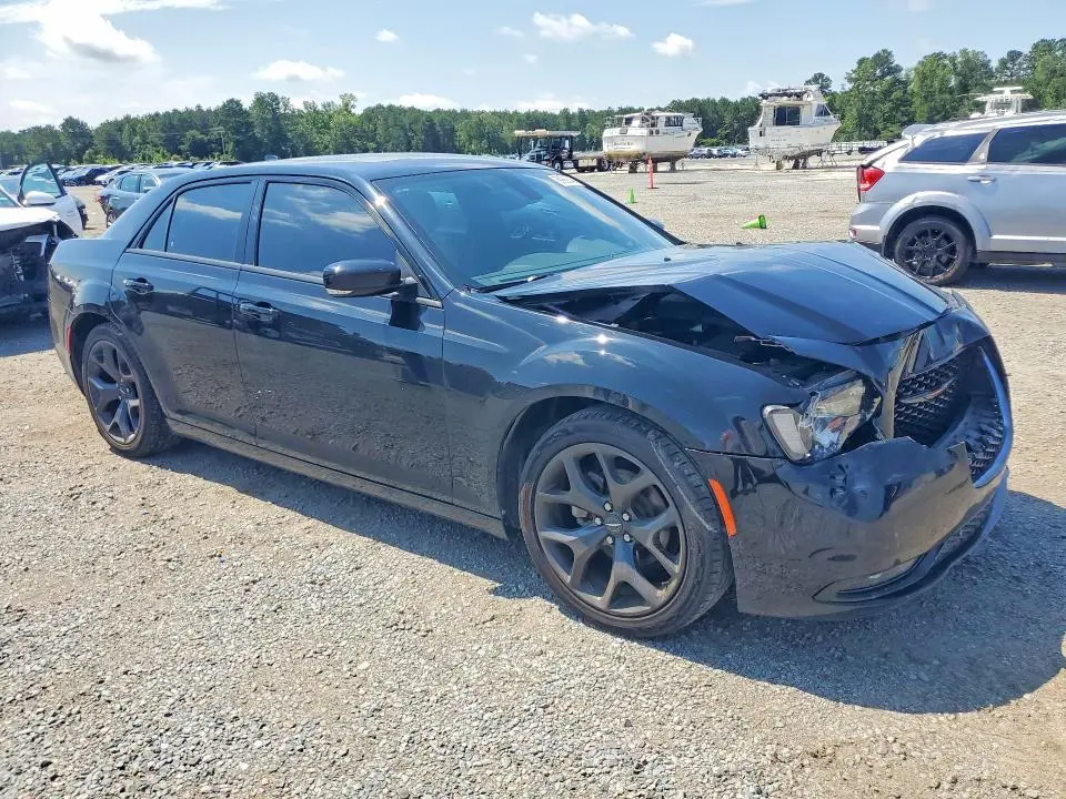 2023 CHRYSLER 300 S  
