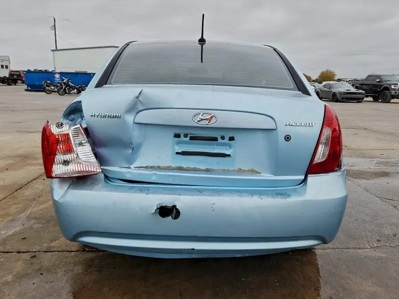 2010 HYUNDAI ACCENT GLS  