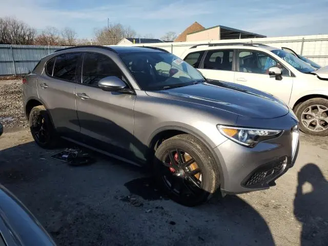 2018 ALFA ROMEO STELVIO SPORT