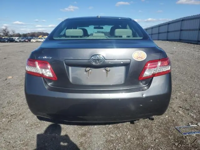 2011 TOYOTA CAMRY BASE  