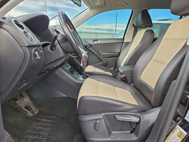 2016 VOLKSWAGEN TIGUAN S  