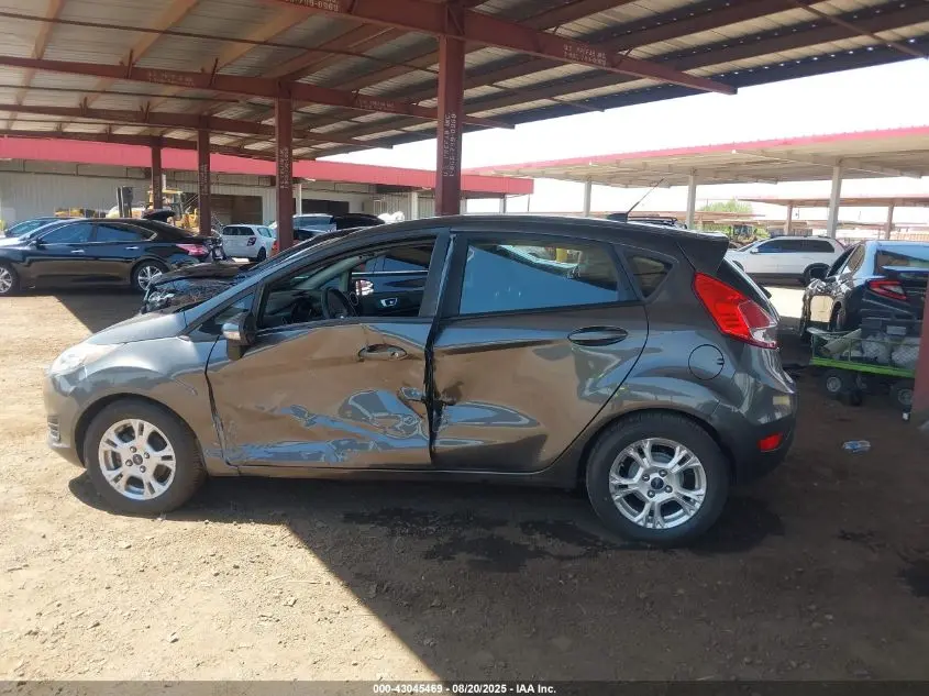 2015 FORD FIESTA SE