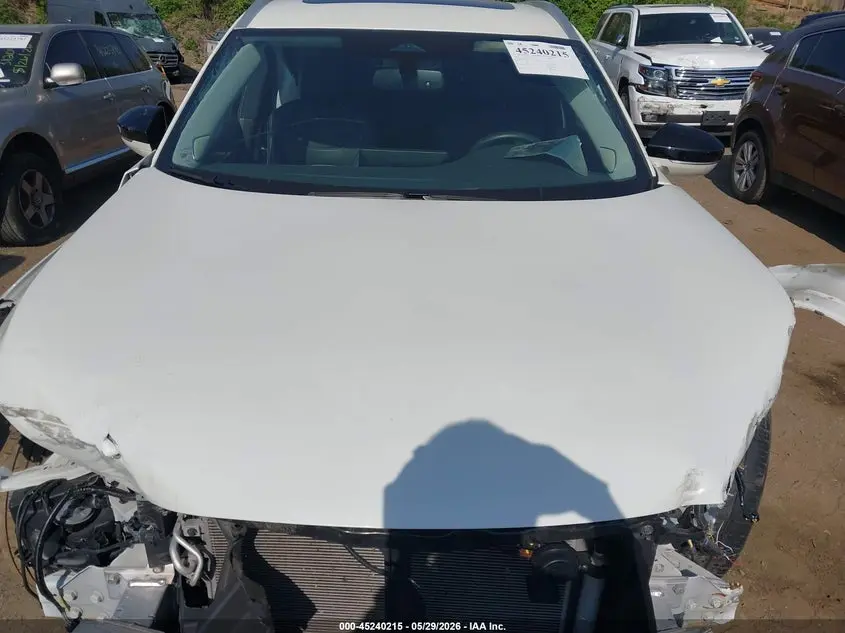 2022 INFINITI QX60 LUXE AWD