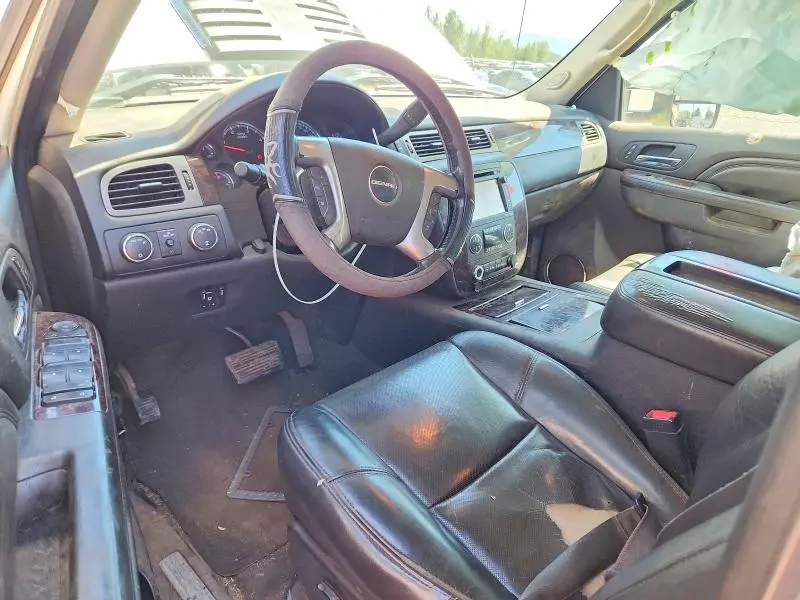 2014 GMC SIERRA K2500 DENALI  