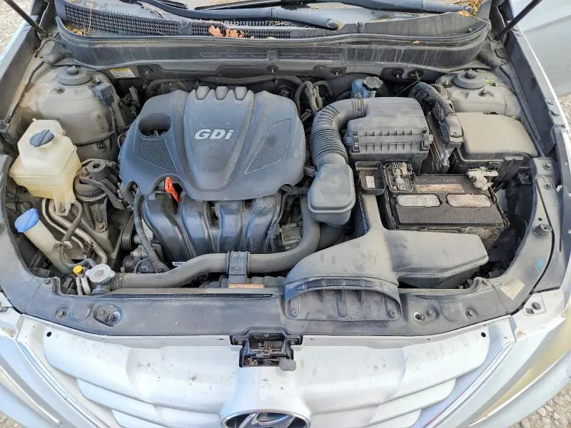2011 HYUNDAI SONATA GLS  