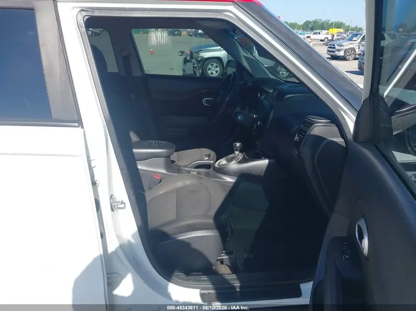 2017 KIA SOUL +