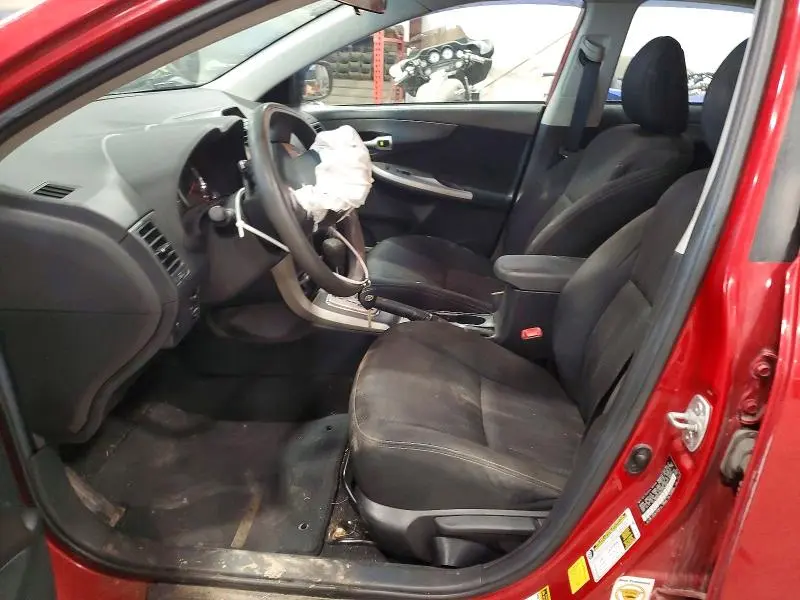 2013 TOYOTA COROLLA S  