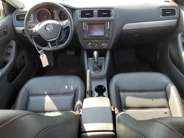 2017 VOLKSWAGEN JETTA SE  