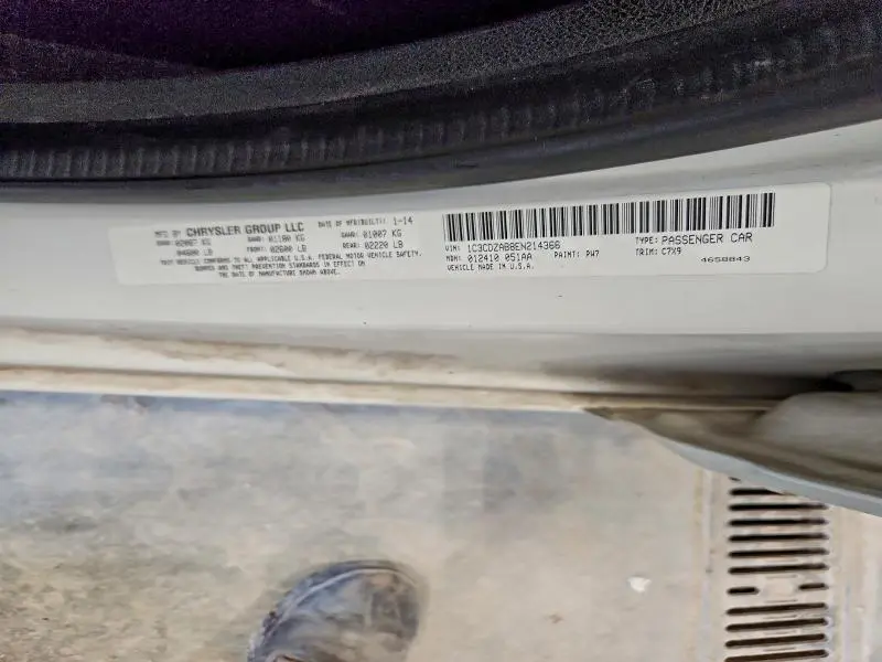 2014 DODGE AVENGER SE  