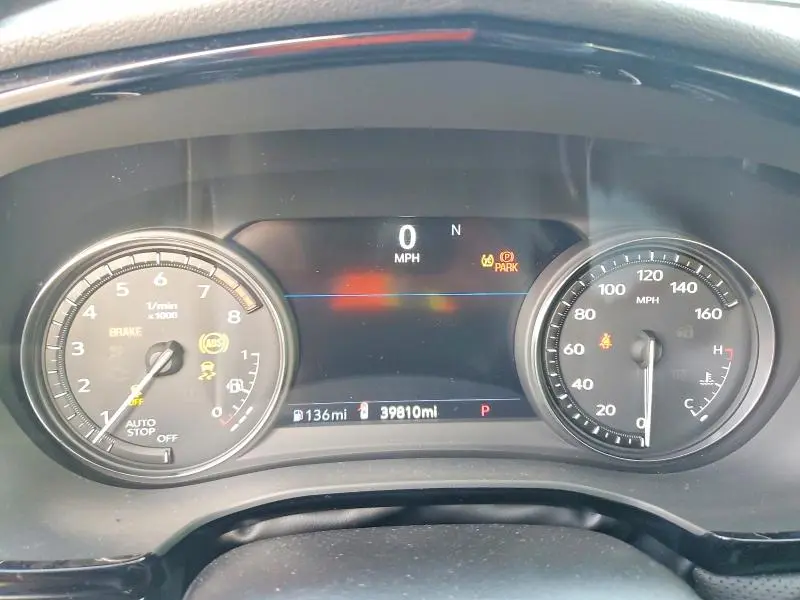 2022 CADI XT5 PREMIU   