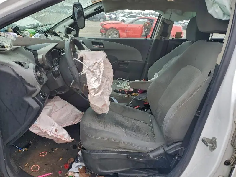 2014 CHEVROLET SONIC LS  