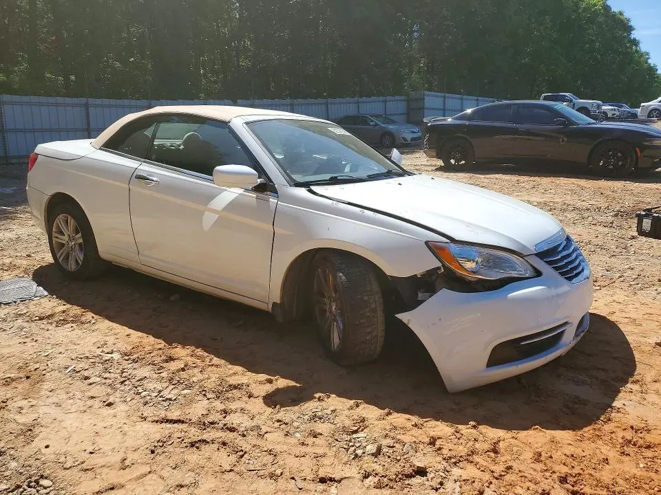 2013 CHRYSLER 200 TOURING  