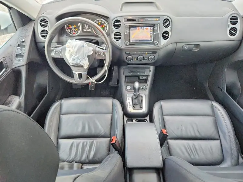 2016 VOLKSWAGEN TIGUAN S  