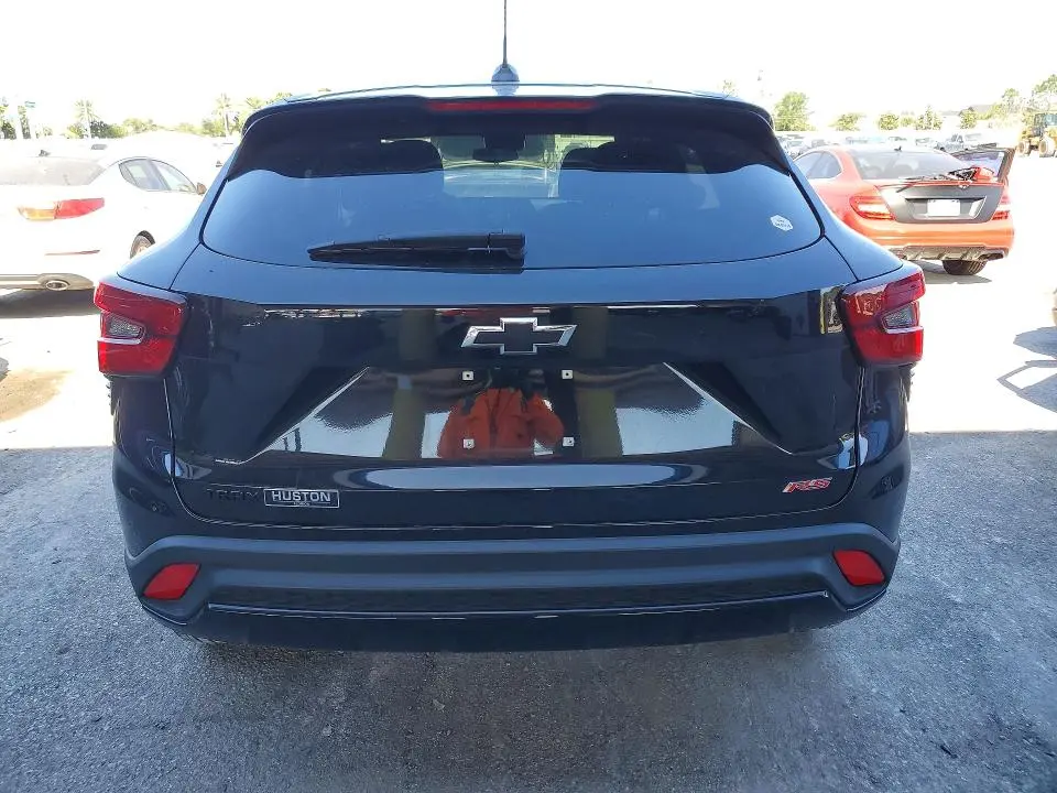 2025 CHEVROLET TRAX 1RS  
