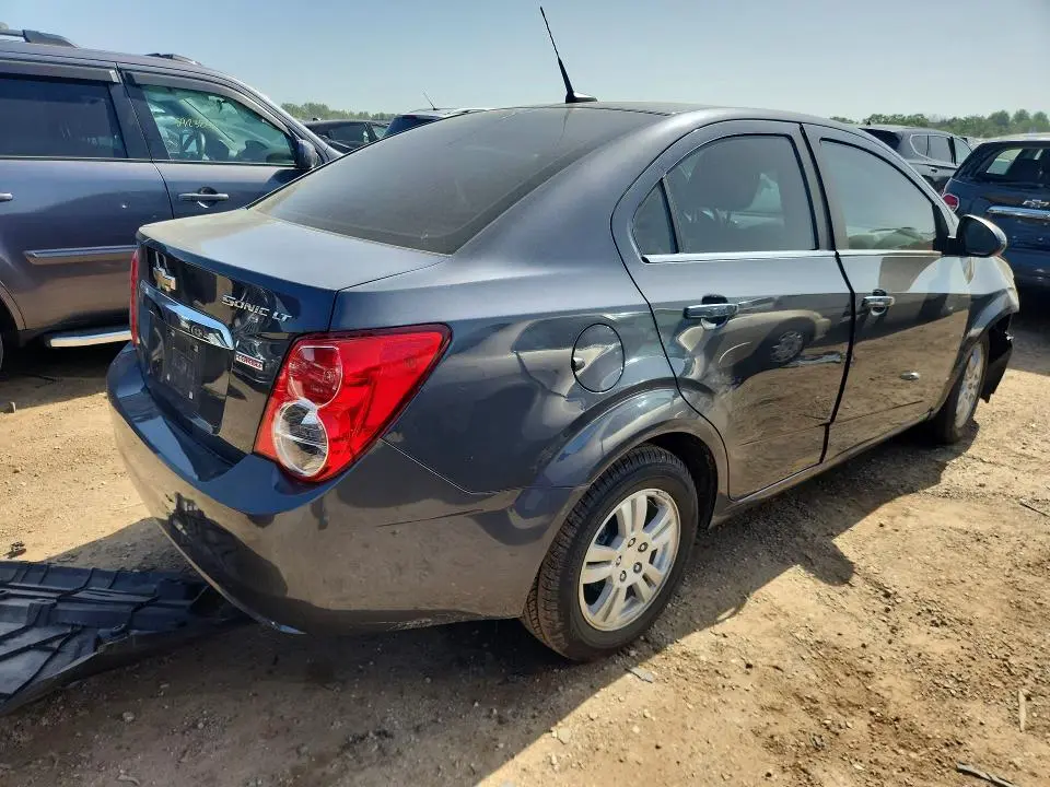 2013 CHEVROLET SONIC LT  