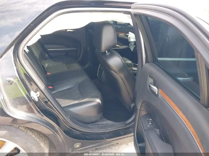 2015 CHRYSLER 300C PLATINUM AWD