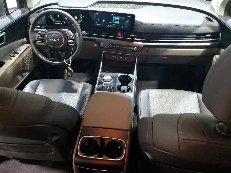 2026 KIA CARNIVAL LXS  