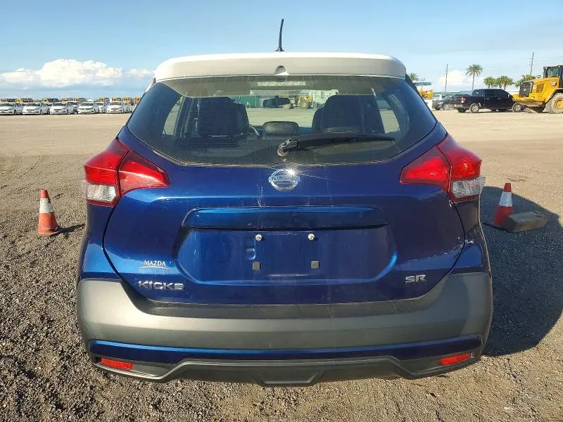 2019 NISSAN KICKS SR  