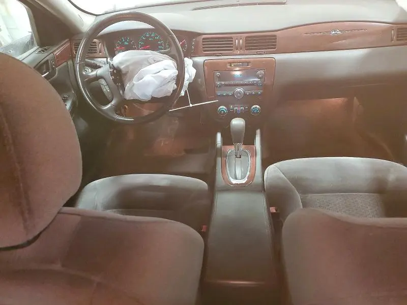 2010 CHEVROLET IMPALA LT  