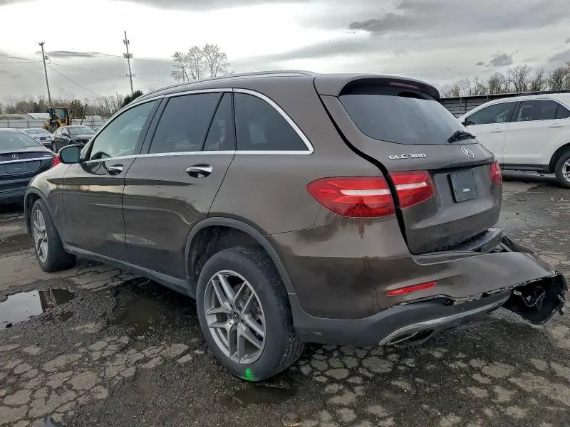 2018 MERCEDES-BENZ GLC 300 4MATIC  