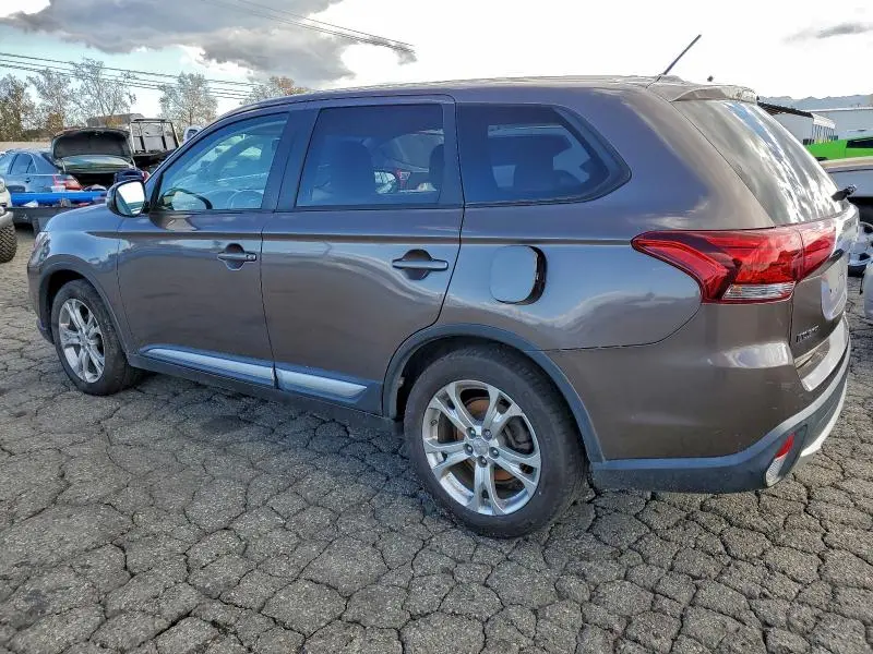 2016 MITSUBISHI OUTLANDER SE  