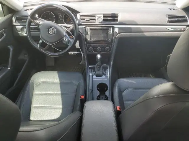 2017 VOLKSWAGEN PASSAT R-LINE  