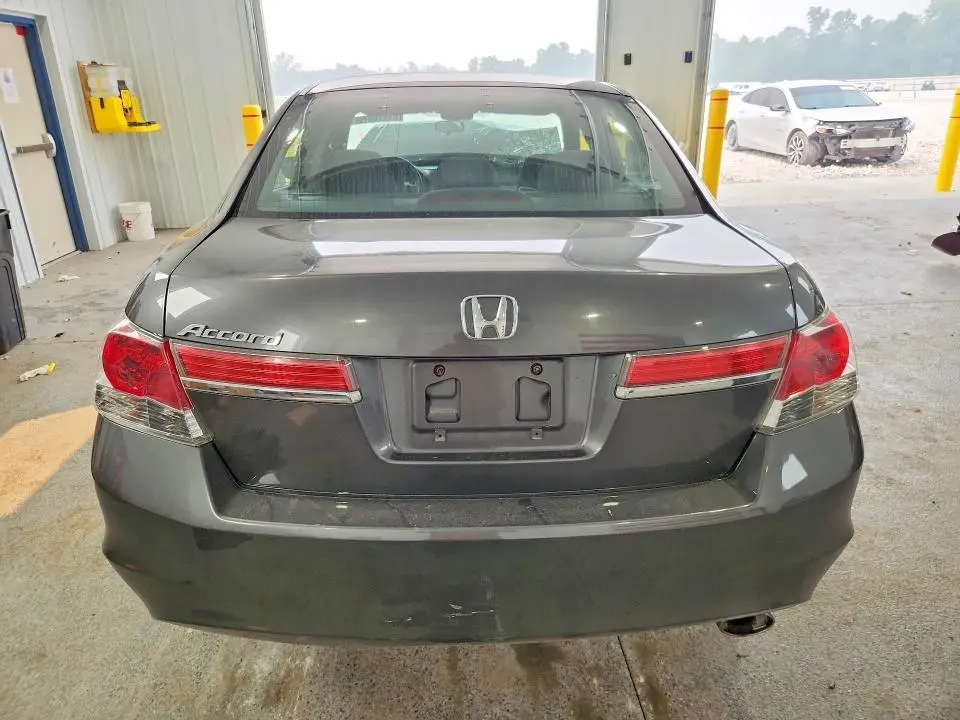 2012 HONDA ACCORD LX  