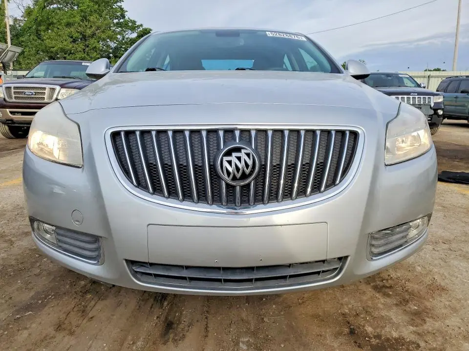 2011 BUICK REGAL CXL  