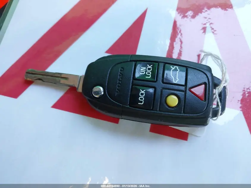 2014 VOLVO XC90 3.2 R-DESIGN PLATINUM