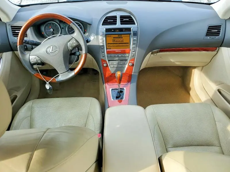 2011 LEXUS ES   