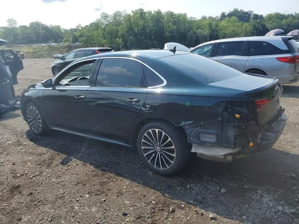 2022 VOLKSWAGEN PASSAT LIMITED EDITION  