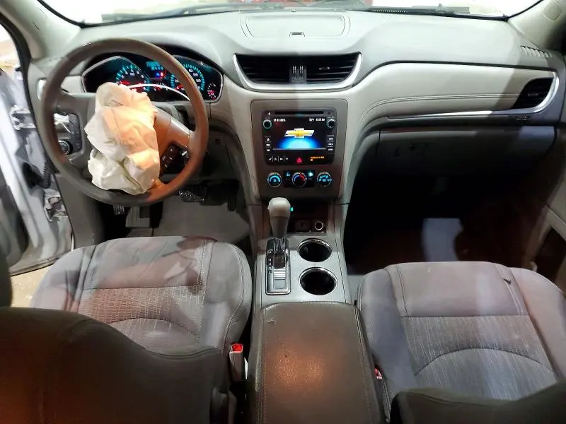 2016 CHEVROLET TRAVERSE LS  