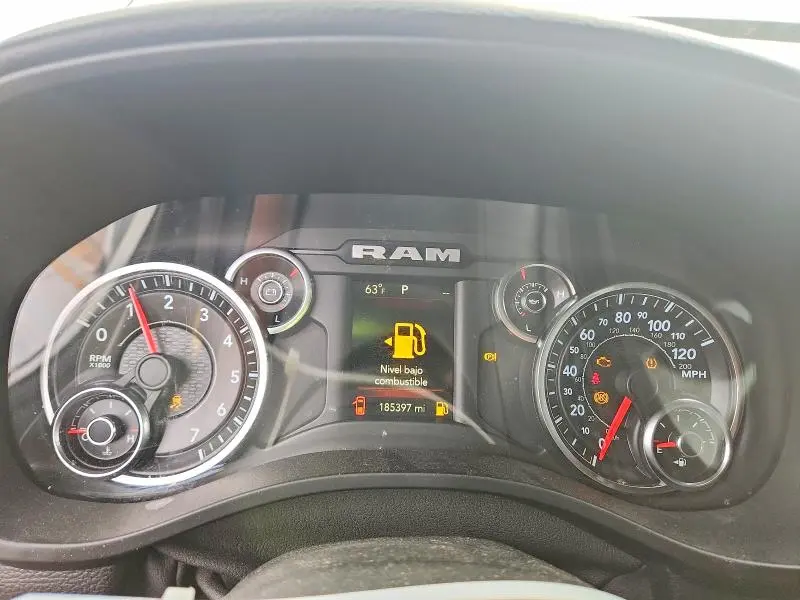 2021 RAM 1500 BIG HORN 5.7L V8 CREW CAB