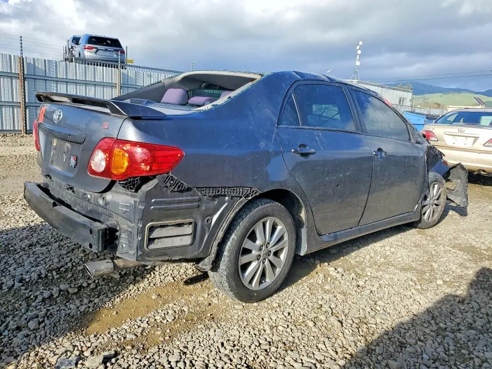 2010 TOYOTA COROLLA BASE  