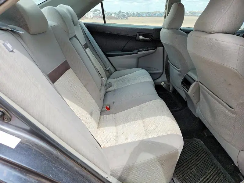 2012 TOYOTA CAMRY LE  