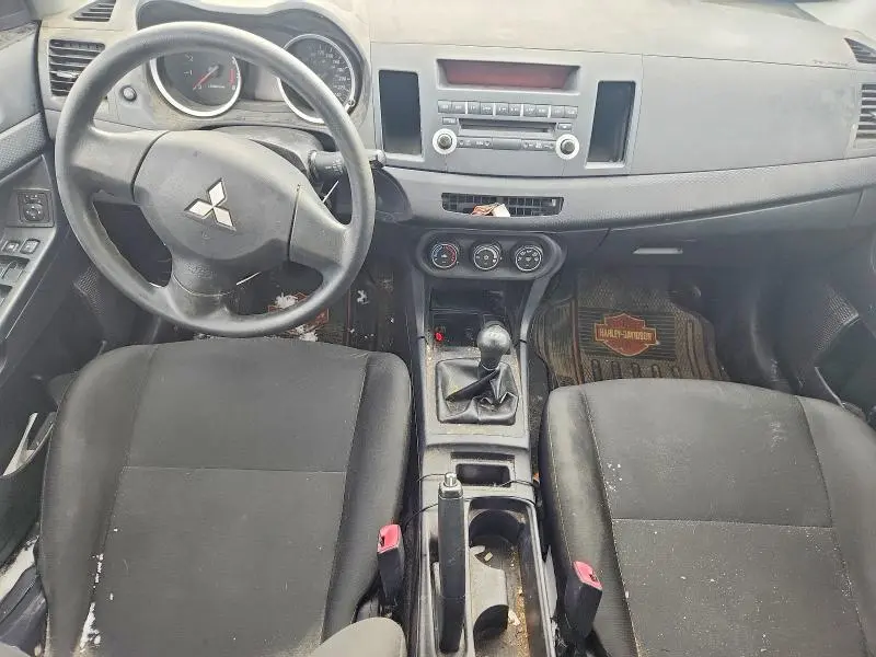 2013 MITSUBISHI LANCER DE  