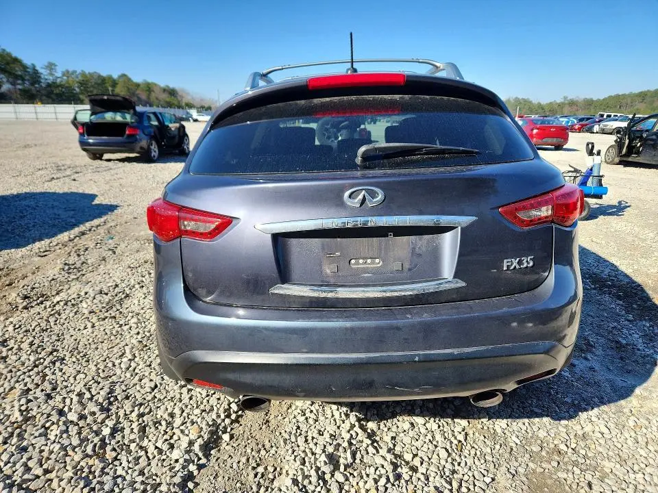 2010 INFINITI FX35   