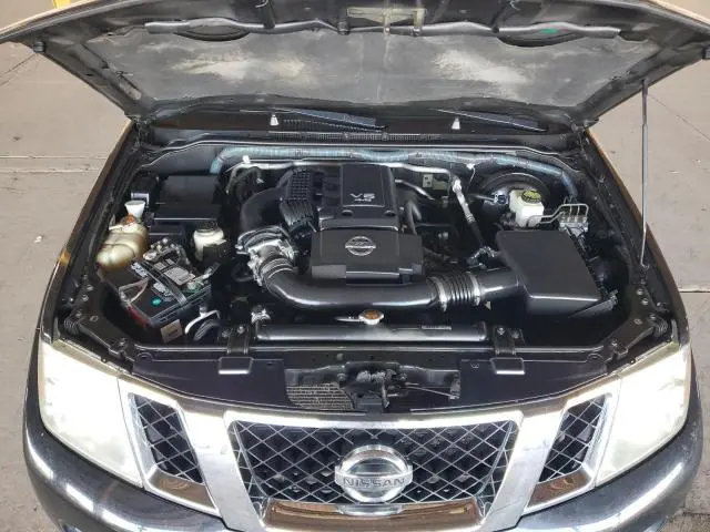 2011 NISSAN PATHFINDER S  