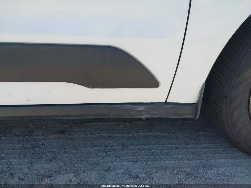 2022 FORD TRANSIT CONNECT XL